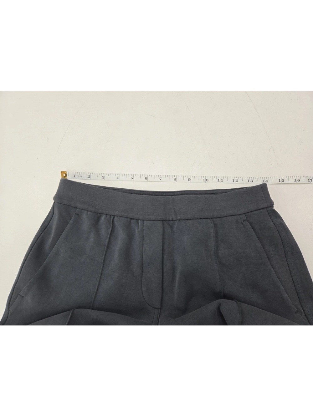 Lululemon Softstreme Pintuck Mid-Rise Pant In Black Size S Womens - Picture 9 of 12
